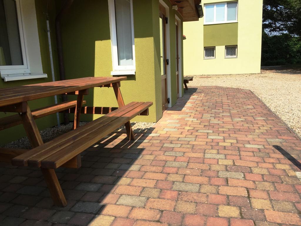 Penzion V Parku Cejkovice  Exterior foto